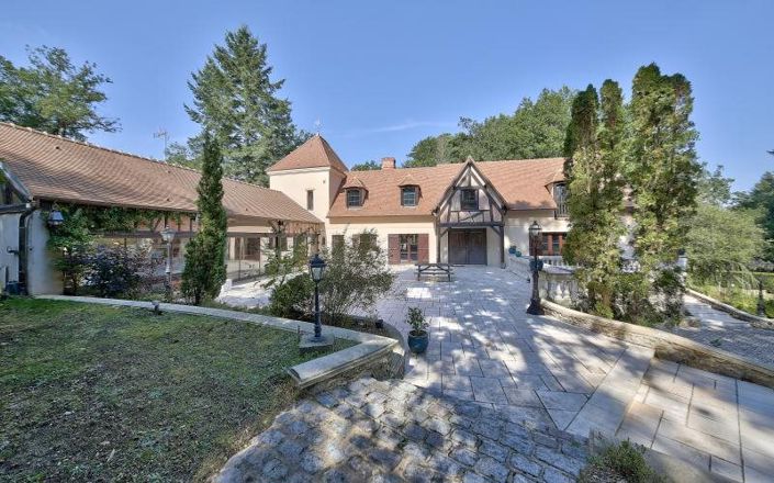 Image No.4-Propriété de 5 chambres à vendre à Poigny-la-Forêt