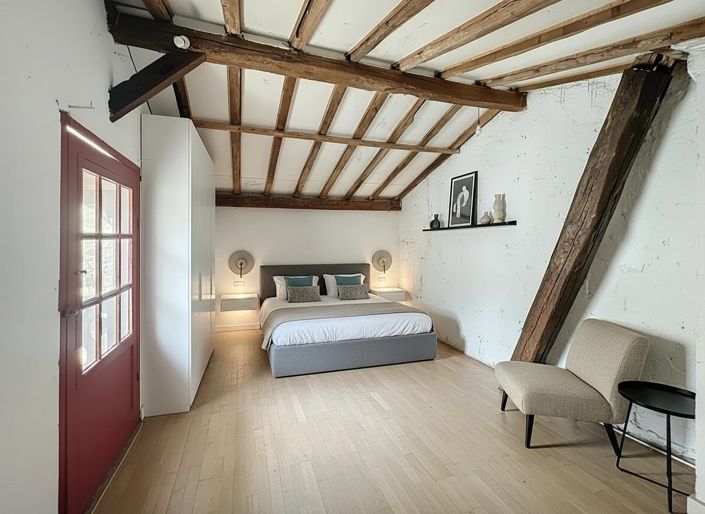 Image No.14-2 Bed House for sale