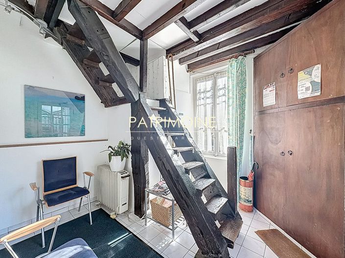 Image No.15-2 Bed House for sale