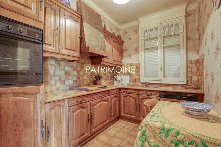 Image No.6-2 Bed House for sale