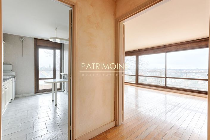 Image No.4-4 Bed Apartment for sale