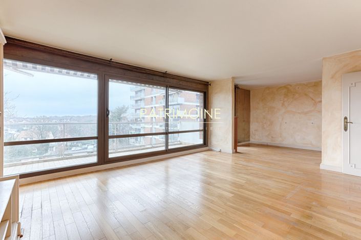 Image No.5-4 Bed Apartment for sale