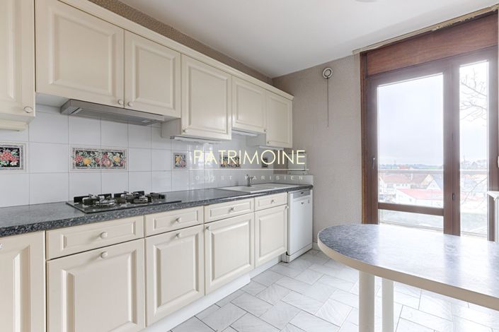 Image No.9-4 Bed Apartment for sale