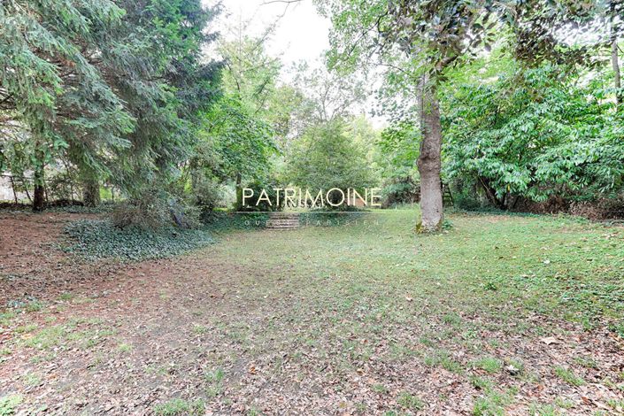 Image No.12-9 Bed House for sale