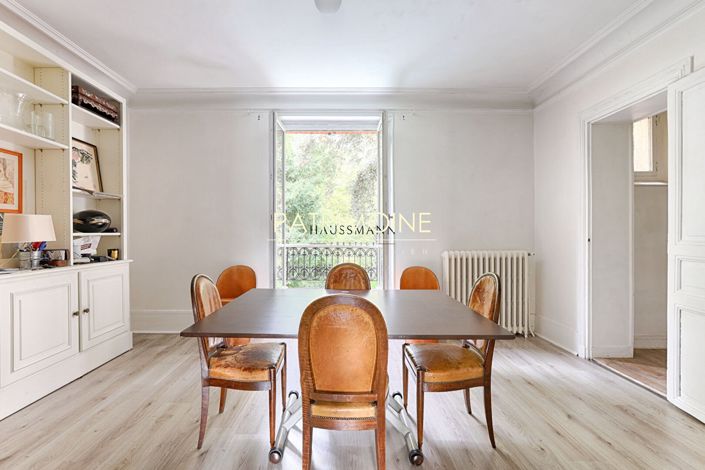 Image No.5-9 Bed House for sale