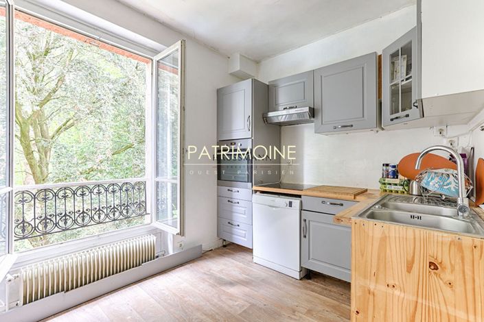 Image No.6-9 Bed House for sale