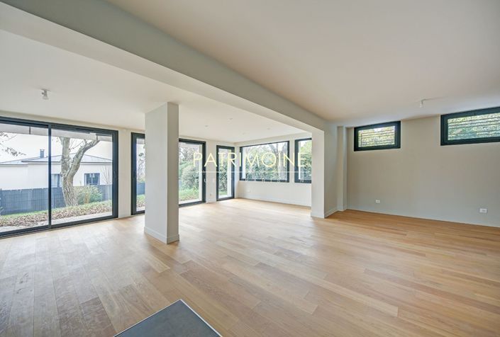 Image No.2-3 Bed Apartment for sale