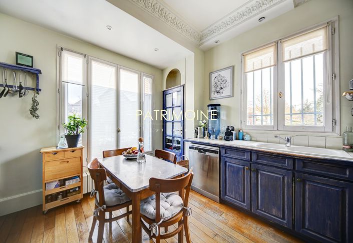 Image No.5-Propriété de 6 chambres à vendre à Saint-Germain-en-Laye