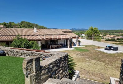1 - Aude, House
