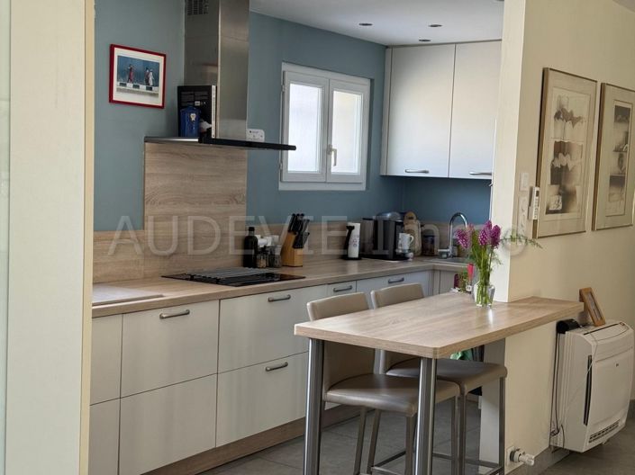 Image No.9-4 Bed House for sale