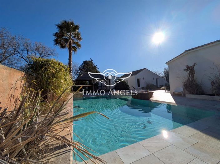 Image No.3-3 Bed House for sale