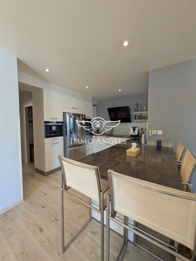 Image No.6-3 Bed House for sale