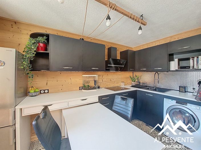 Image No.5-Apartment for sale