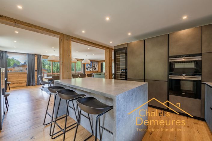 Image No.22-5 Bed House for sale