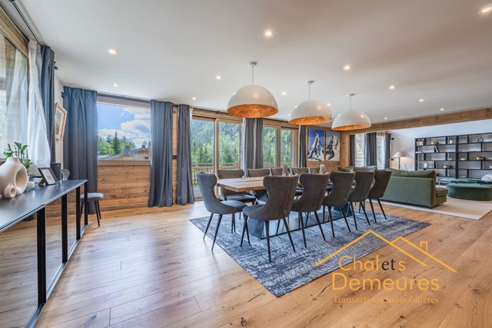 Image No.3-5 Bed House for sale