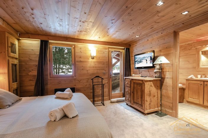 Image No.29-6 Bed House for sale