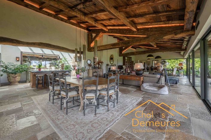 Image No.30-5 Bed House for sale