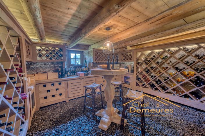 Image No.15-6 Bed House for sale