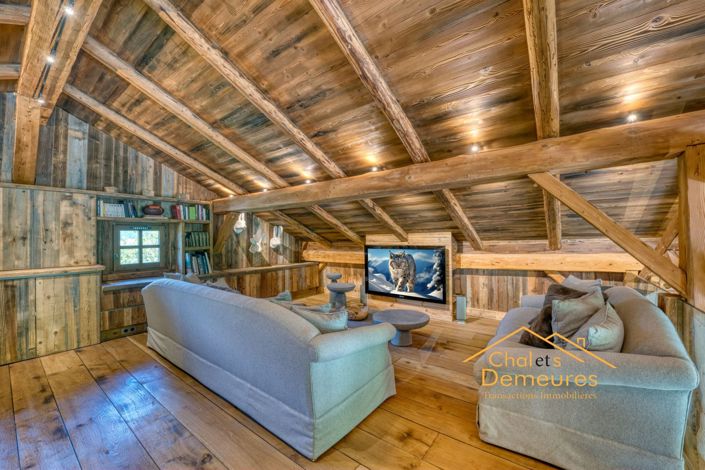 Image No.7-6 Bed House for sale