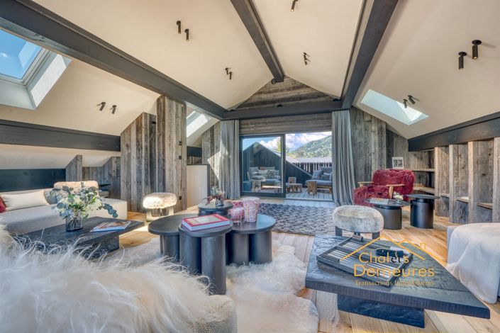 Image No.9-5 Bed House for sale