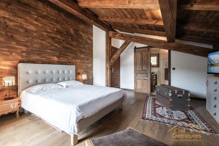 Image No.19-4 Bed House for sale