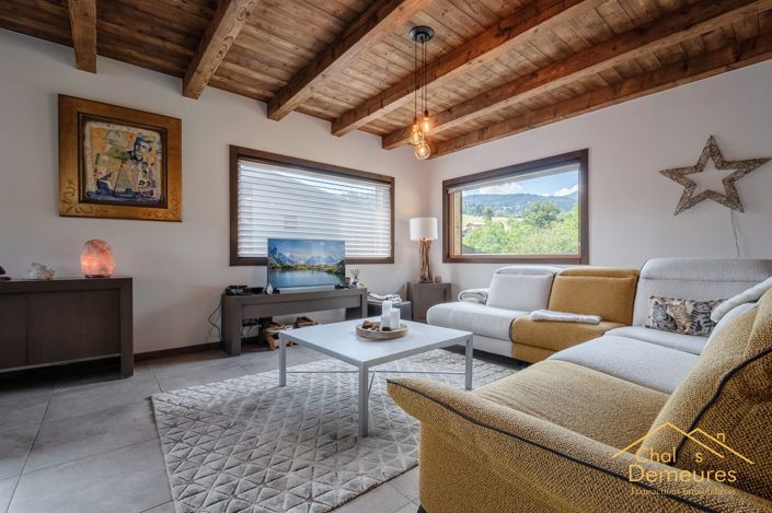 Image No.3-4 Bed House for sale