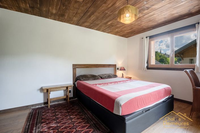 Image No.5-4 Bed House for sale