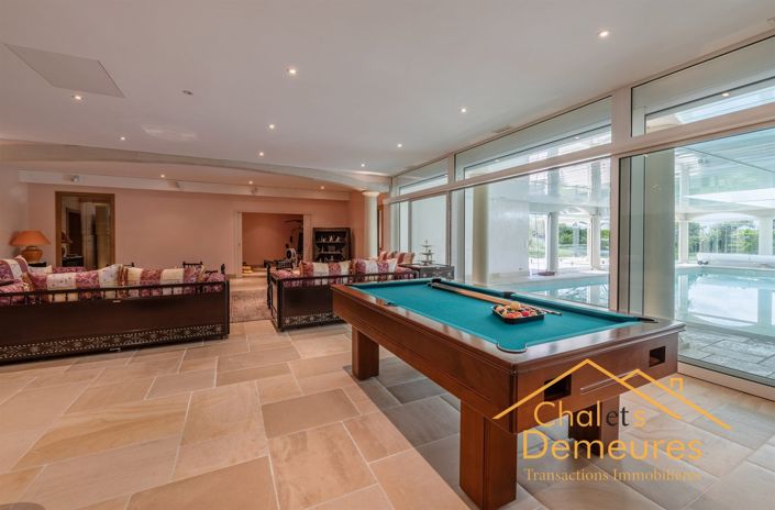 Image No.12-6 Bed House for sale