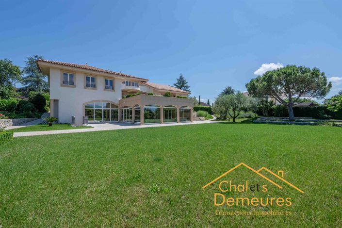 Image No.13-6 Bed House for sale