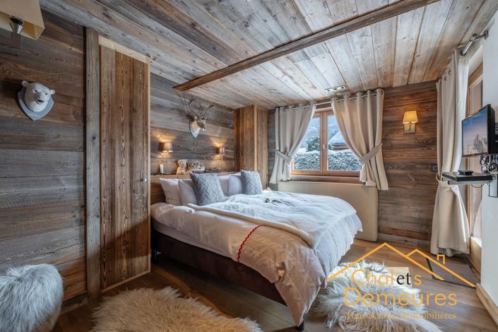 Image No.20-4 Bed House for sale