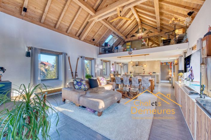 Image No.12-6 Bed House for sale