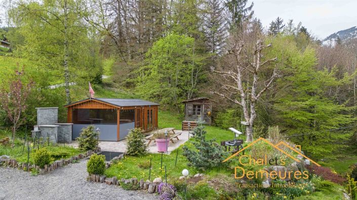 Image No.26-6 Bed House for sale