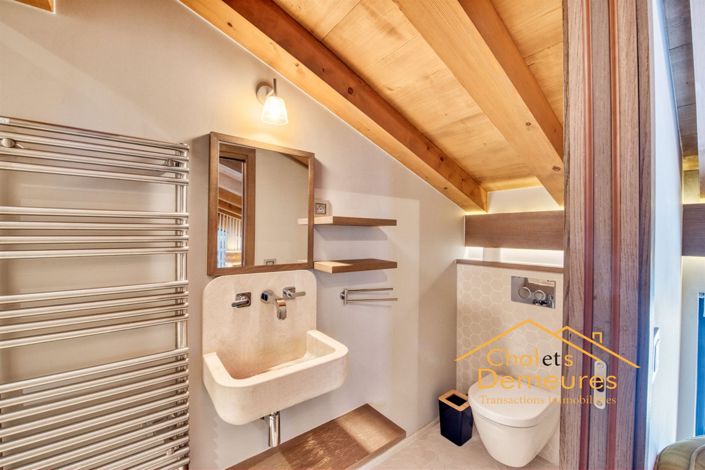 Image No.11-4 Bed House for sale