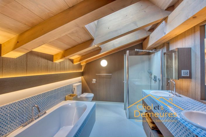 Image No.16-4 Bed House for sale