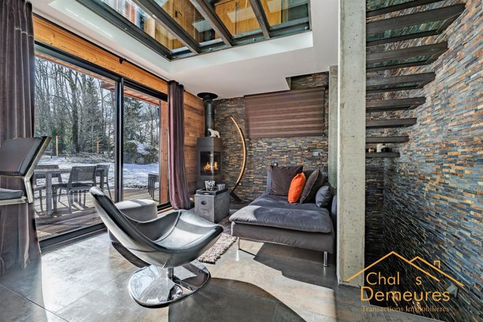 Image No.17-3 Bed House for sale