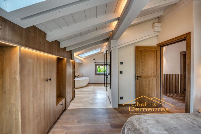 Image No.10-4 Bed House for sale