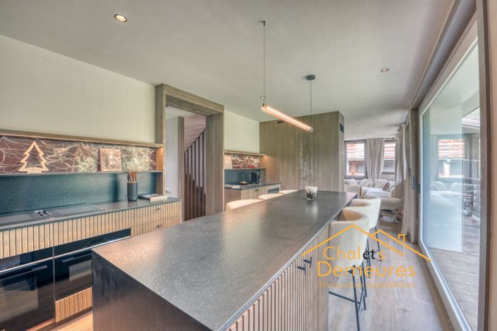 Image No.4-4 Bed House for sale