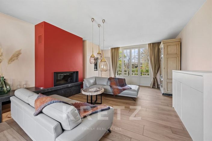 Image No.5-5 Bed House for sale