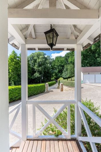 Image No.11-6 Bed House for sale