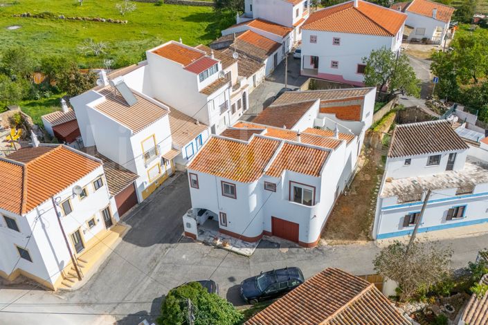 Image No.16-3 Bed House for sale