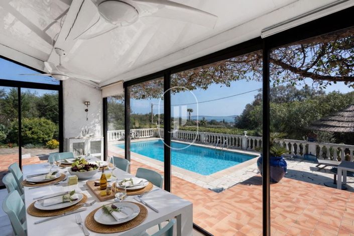 Image No.9-4 Bed House for sale