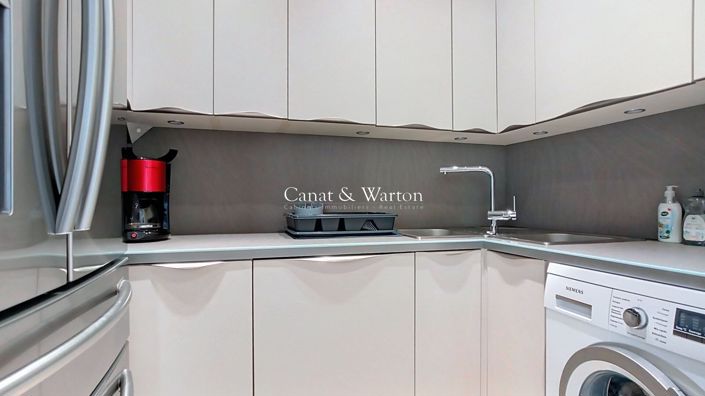 Image No.6-4 Bed House for sale