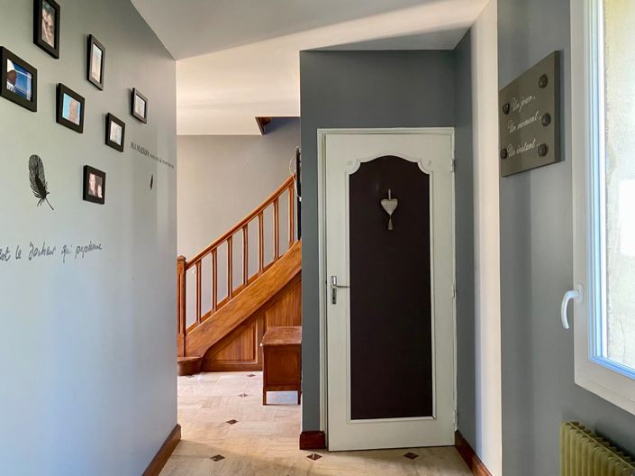 Image No.8-4 Bed House for sale