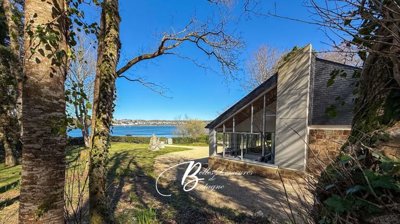 1 - Plougastel-Daoulas, House