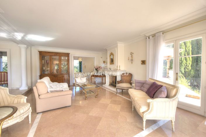 Image No.5-3 Bed House for sale