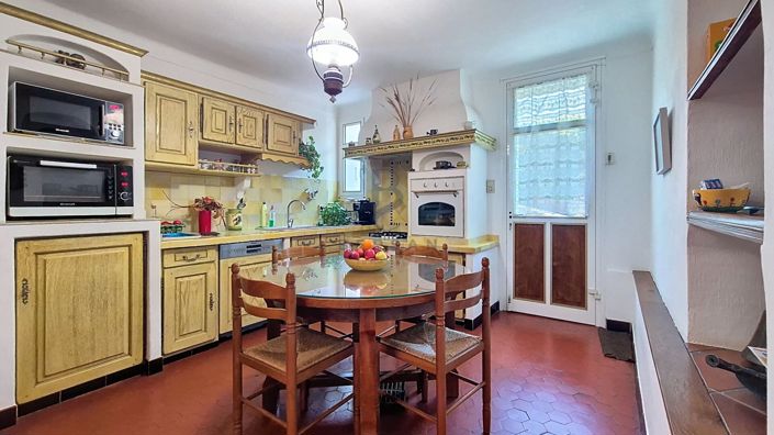 Image No.14-3 Bed House for sale