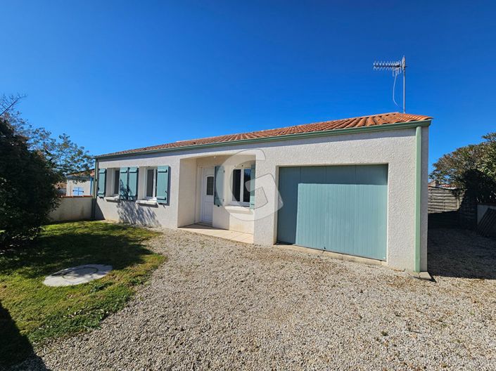 Image No.9-3 Bed House for sale