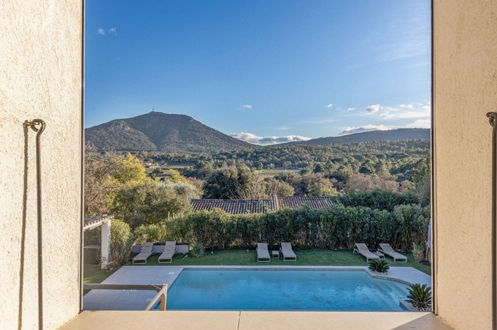 Image No.12-3 Bed House for sale