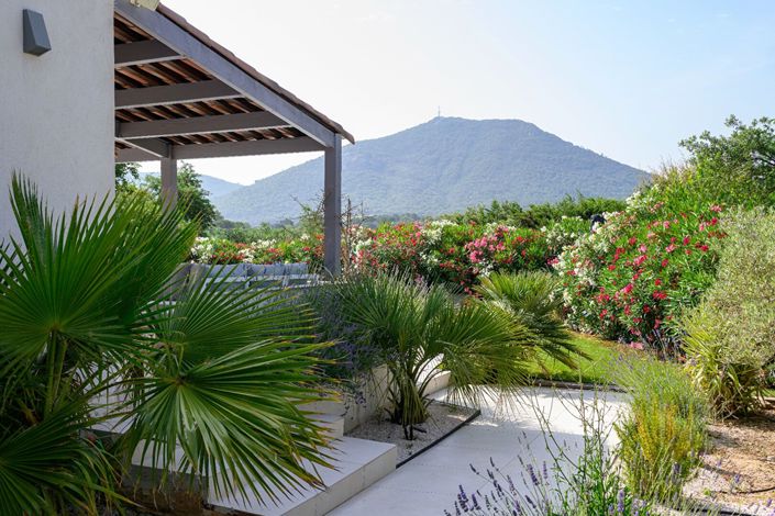 Image No.16-3 Bed House for sale