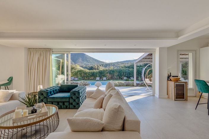 Image No.8-3 Bed House for sale